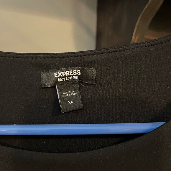 Express Body Contour bodysuit in XL - Picture 2 of 2